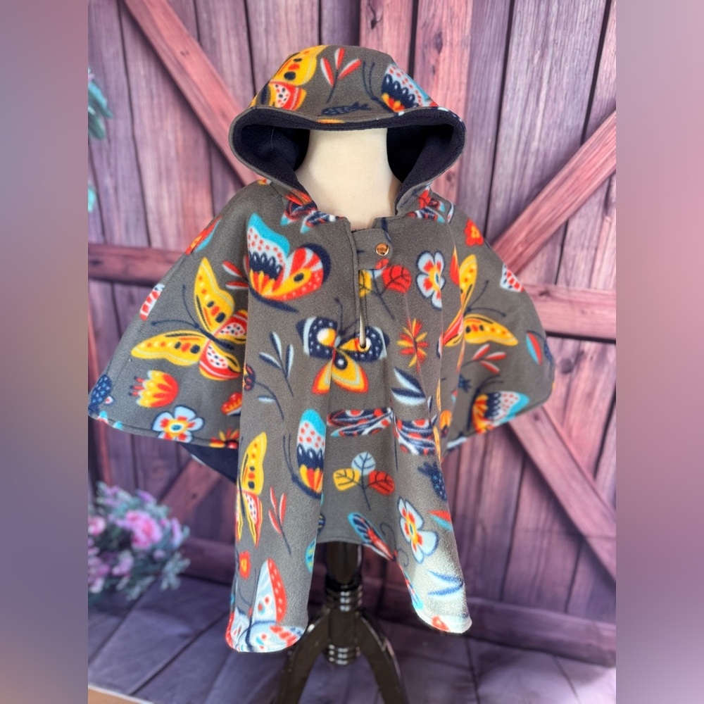 Adorable Hooded Car Seat Poncho